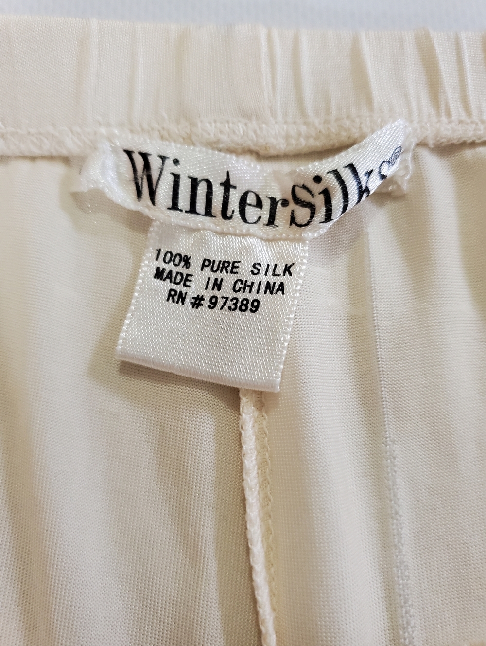 2651 * WinterSilks Silk Capri Crop Pants Cream Base Layer Pajamas Size L - Picture 3 of 11